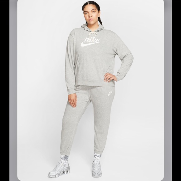 NWT! Nike Plus size gym vintage hoodie - Picture 3 of 7
